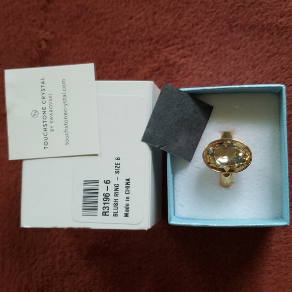 Touchstone Crystal Blush Ring size 6 - Picture 2 of 4